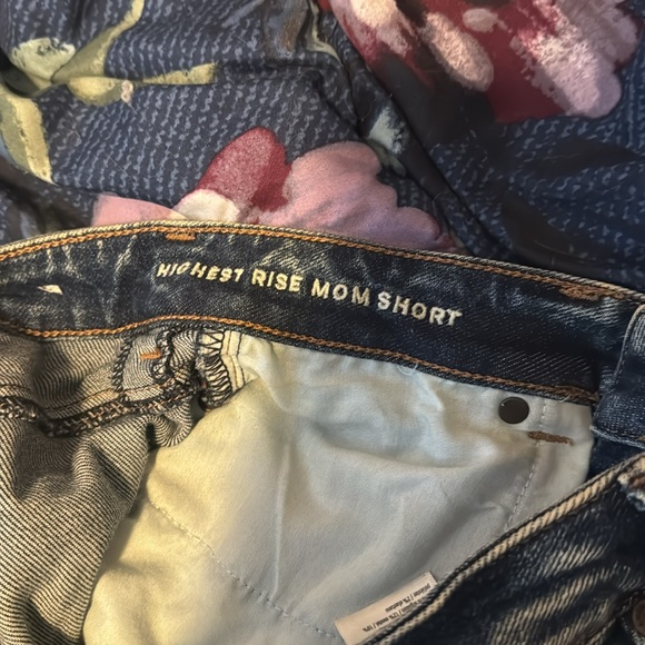 NWOT AE highest rise mom short - Picture 3 of 4